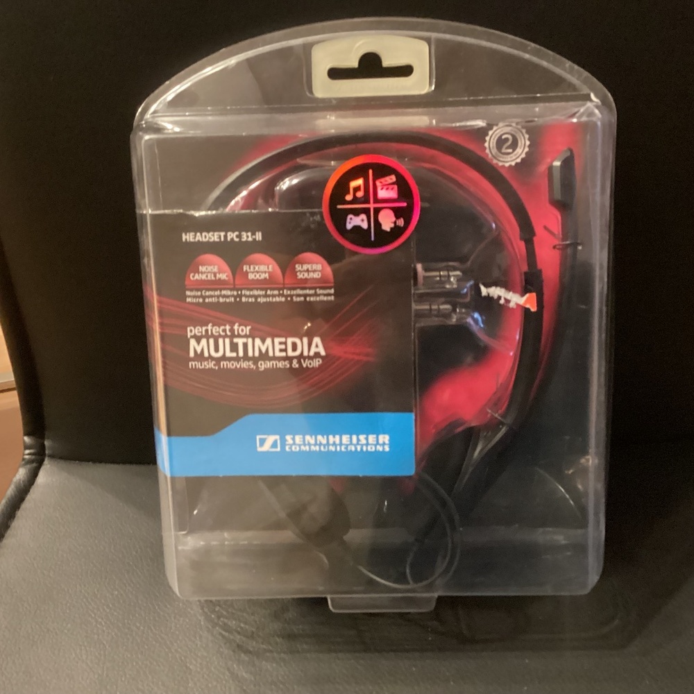 Sennheiser PC 31-II Binaural Headset with Noise Cancelling Microphone
